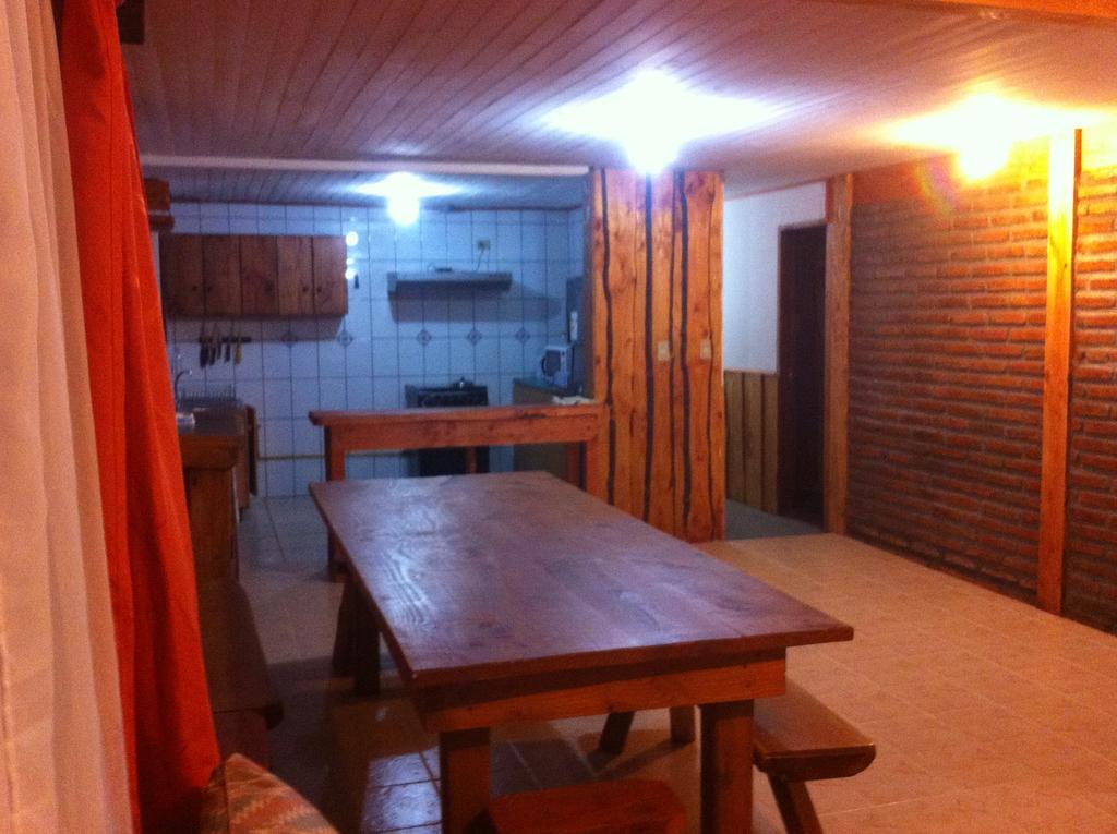 Ruka Pucon Hostel Ruang foto