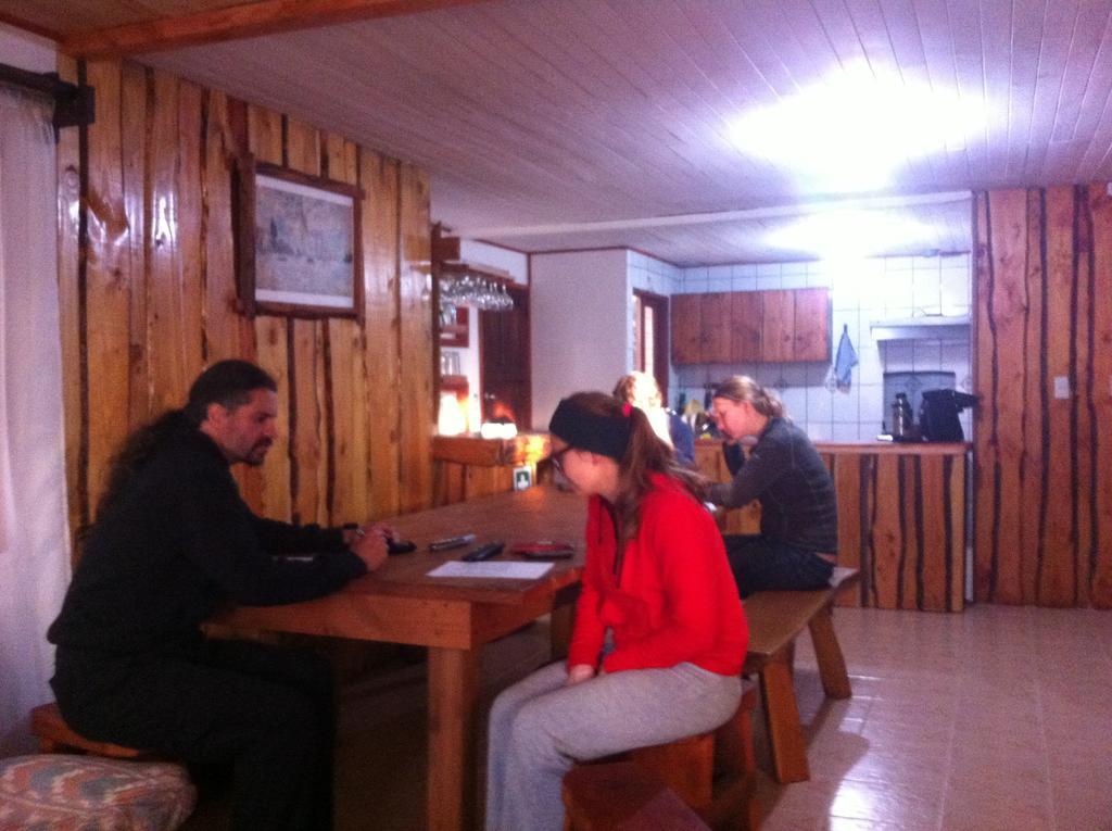 Ruka Pucon Hostel Bagian luar foto